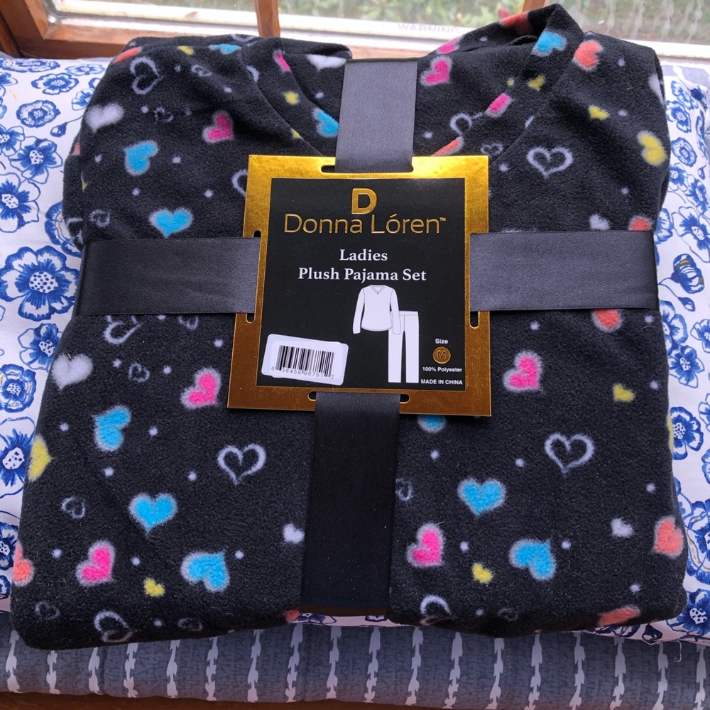 Pajama Set NWT
